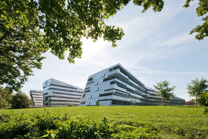 Johannes Kepler University Linz (JKU), Austria, offering innovative degree programs, cutting-edge research, and international study opportunities for students worldwide.